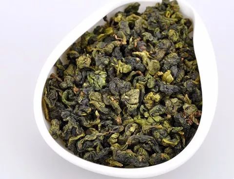 茶香深处觅冻顶 品味台湾冻顶乌龙茶的灵魂韵味